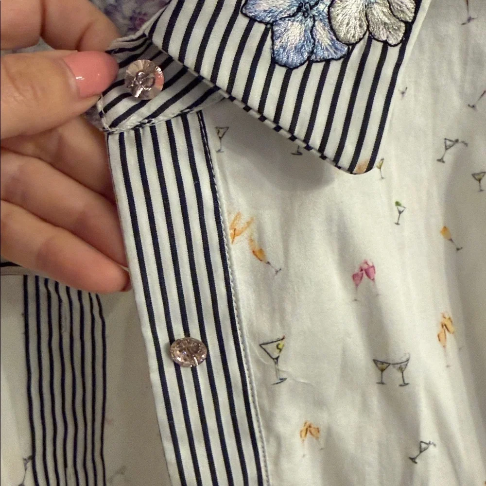 Robert Graham White Shirt with Black Stripes and Floral Accents - Picture 5 of 8